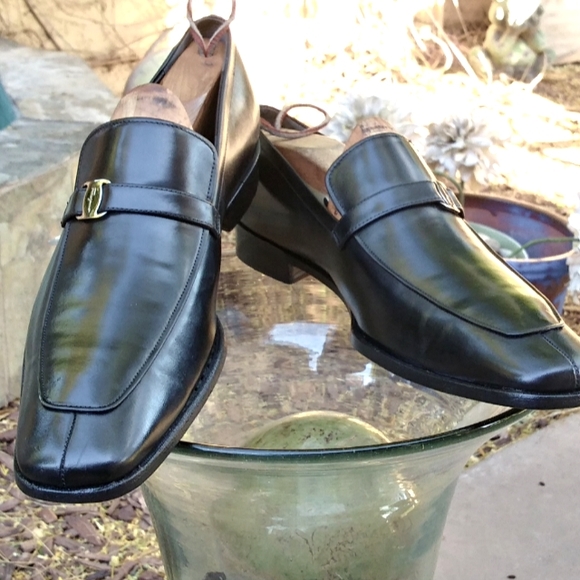 🆕 $SOLD$ Salvatore Ferragamo Black Split Toe Slip On Loafers - Picture 3 of 16